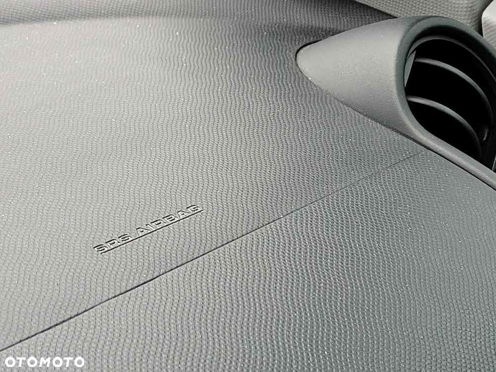 Toyota Yaris 1.3 Luna A/C - 26