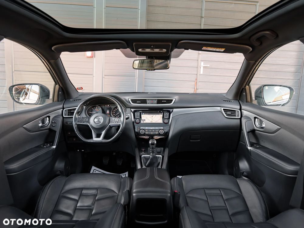 Nissan Qashqai 1.6 DCi Tekna+ - 17