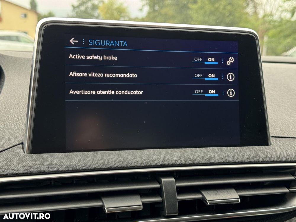 Peugeot 5008 - 14