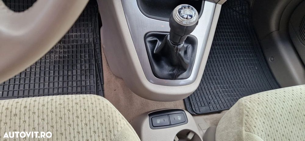 Hyundai Tucson 2.0 CRDI 4WD GLS - 8