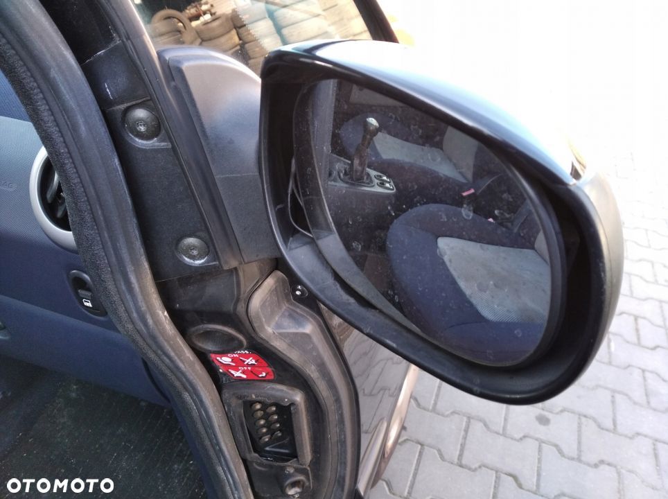 Peugeot 1007 lusterko prawe lewe 04-09 - 3