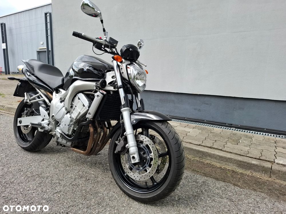 Yamaha FZ6 - 2