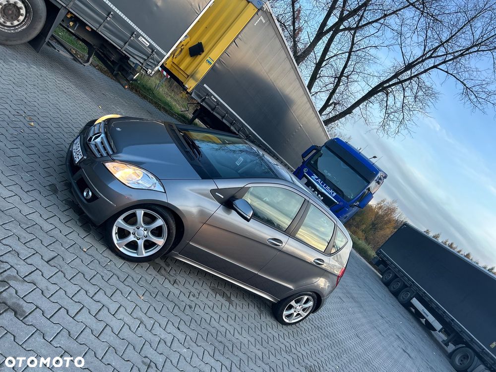 Mercedes-Benz Klasa A 160 BlueEFFICIENCY - 5