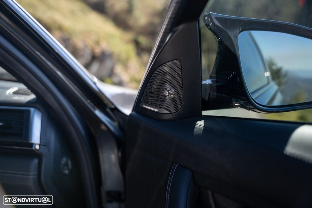 BMW M3 Auto - 11