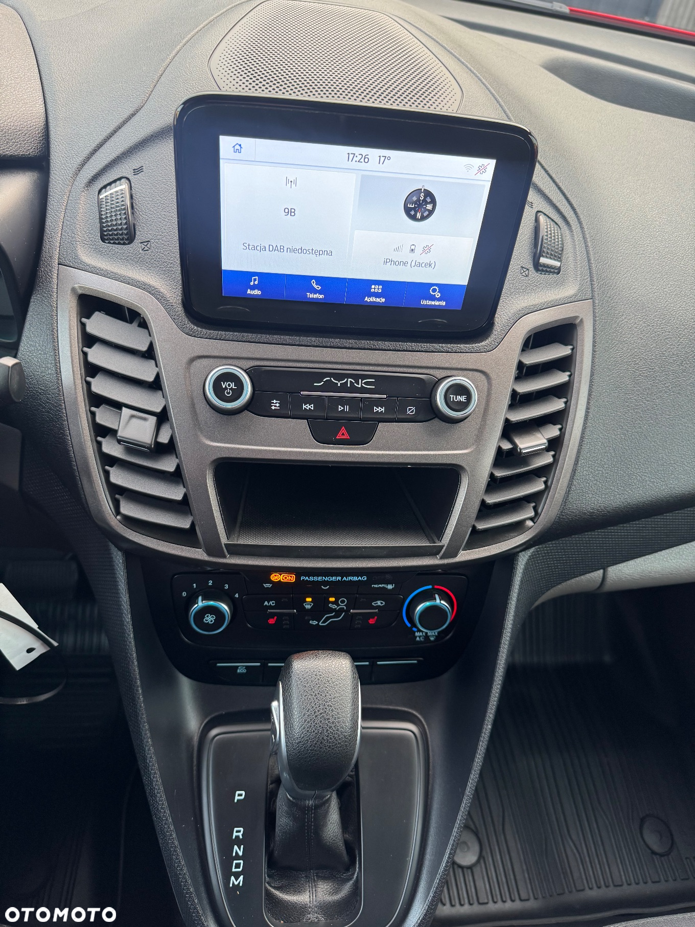 Ford TRANSIT CONNECT - 20