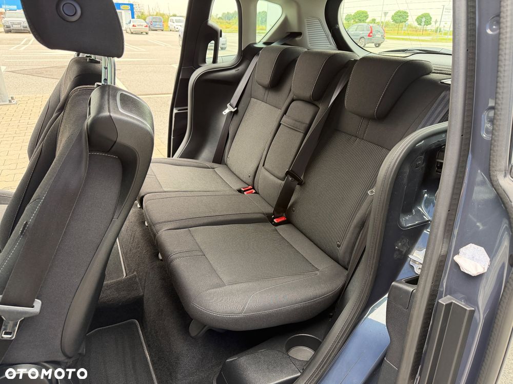 Ford B-MAX - 28