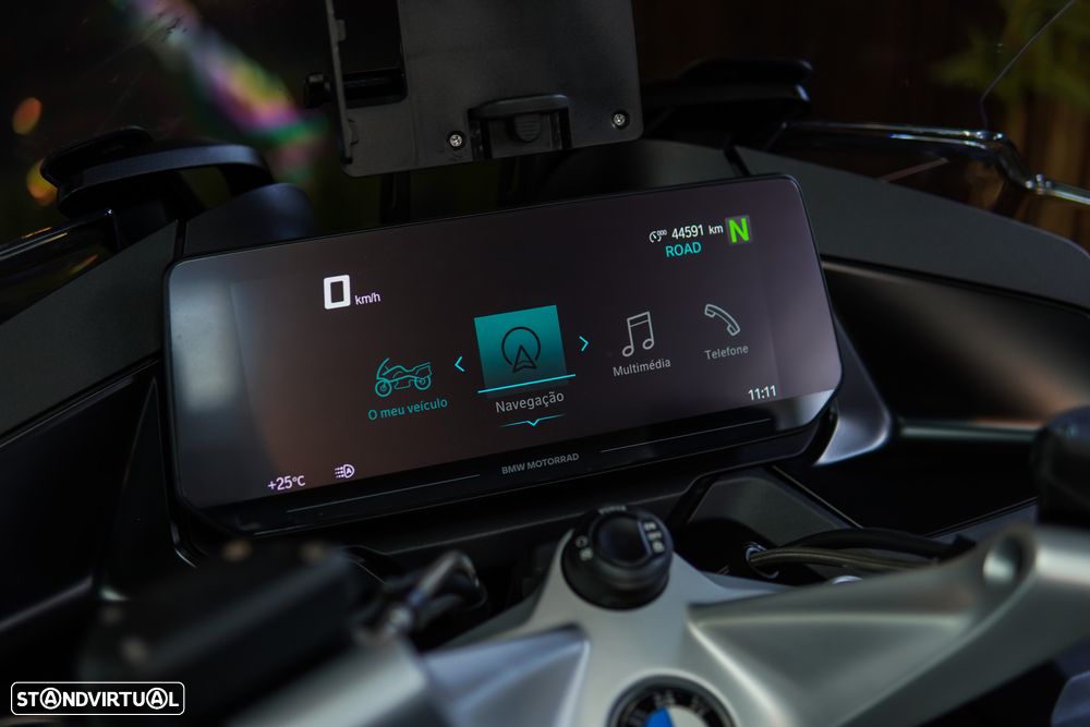 BMW R 1250 RT TRIPLE BLACK - 25