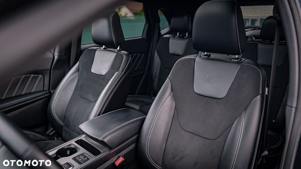 Ford Edge - 22