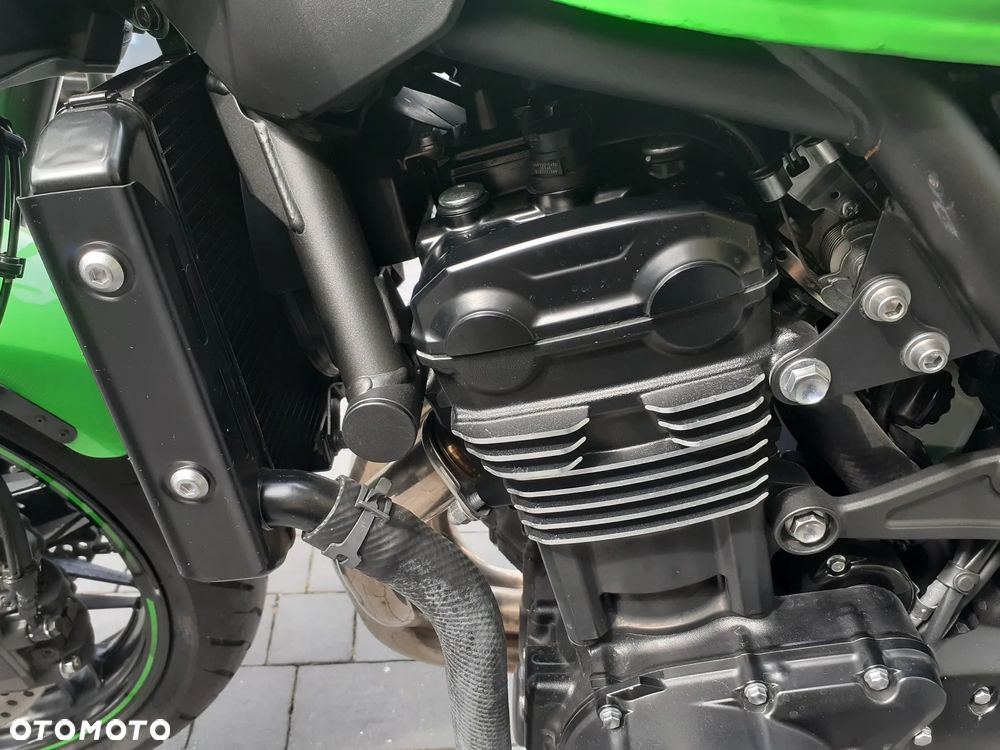 Kawasaki Z 900 RS - 10