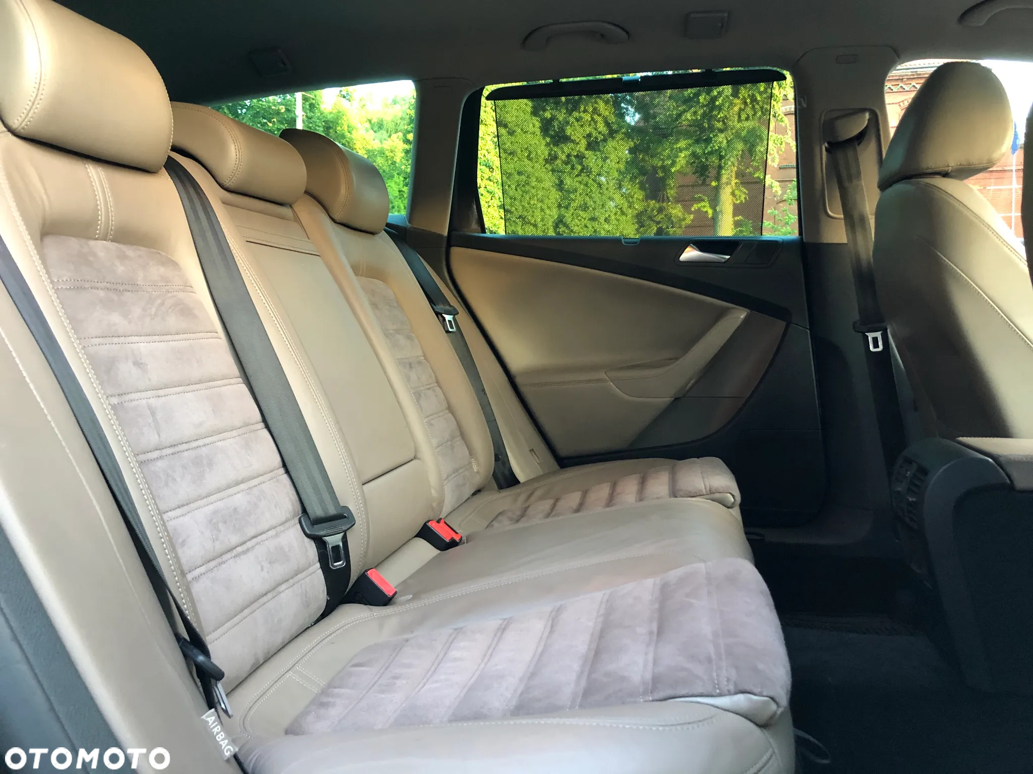 Volkswagen Passat Variant 2.0 TDI DPF DSG Highline - 13