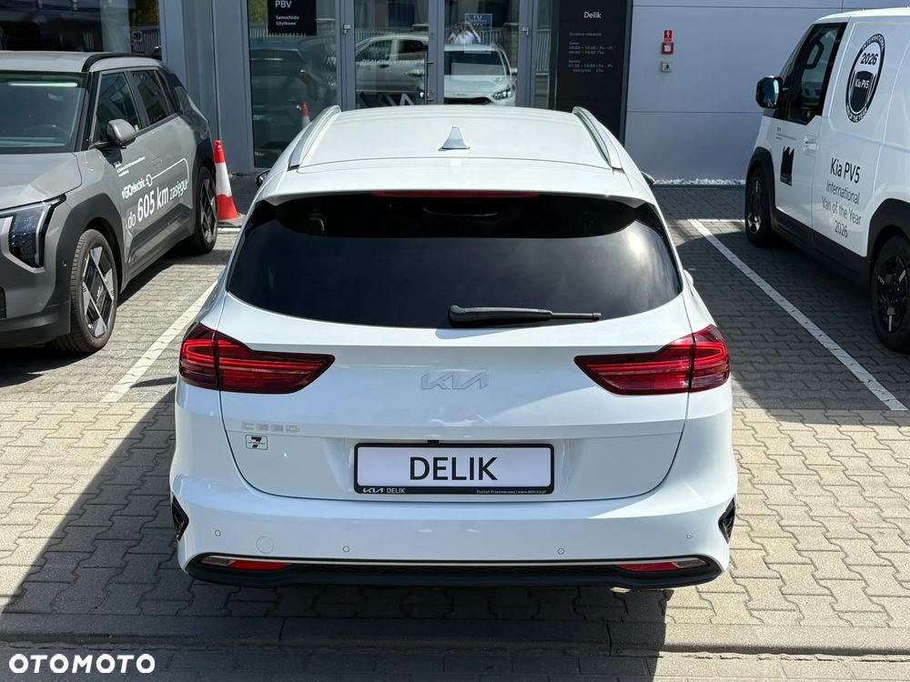 Kia Ceed 1.5 T-GDI Tribute DCT - 13