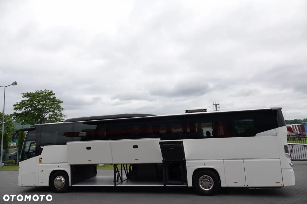 VDL FHD2 / EURO 6 / SPROWADZONY / 12. 2015 ROK / TURYSTYCZNY / WC / Gniazdka USB / AUTOMAT / BOGATE WYPOSAŻENIE / - 18