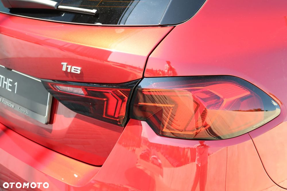 BMW Seria 1 - 25
