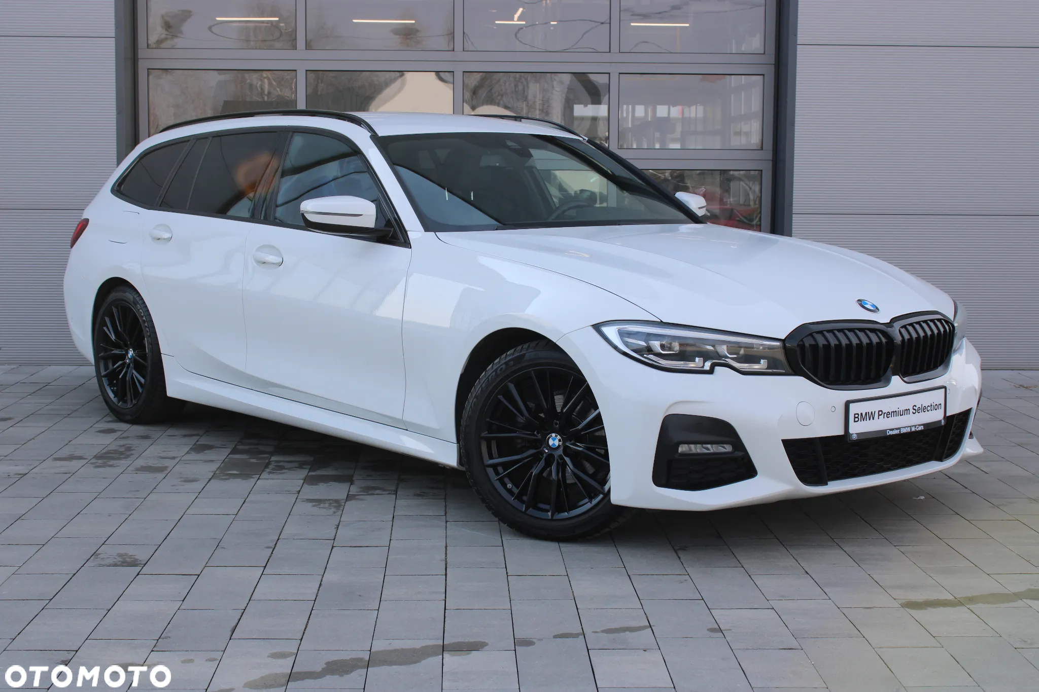 BMW Seria 3 318d M Sport - 3