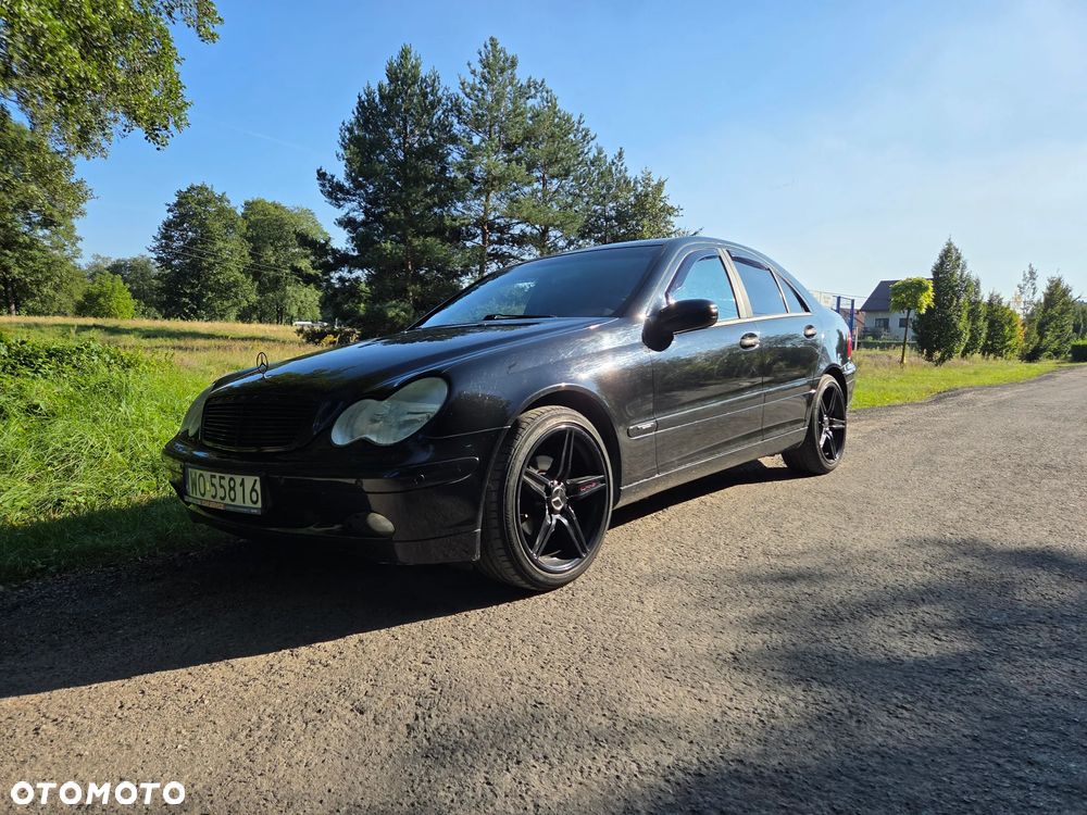 Mercedes-Benz Klasa C 200 Kompressor Automatik Classic - 3