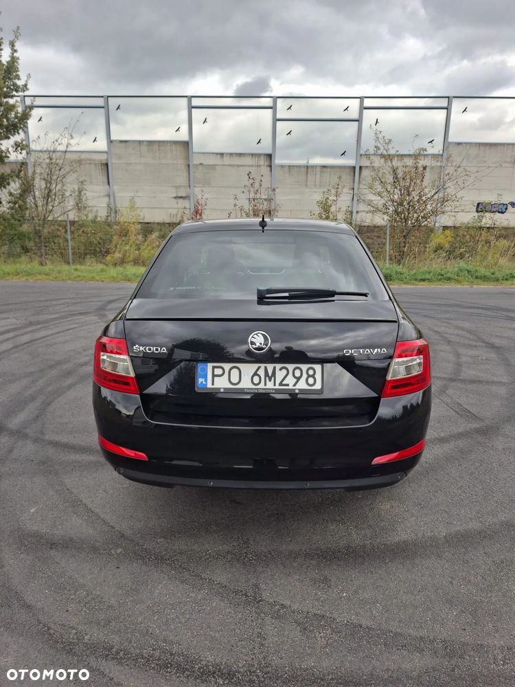 Skoda Octavia 1.8 TSI Style DSG - 6