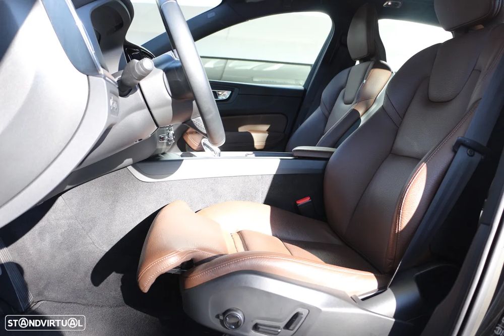 Volvo XC 60 2.0 T6 PHEV Inscription AWD - 21
