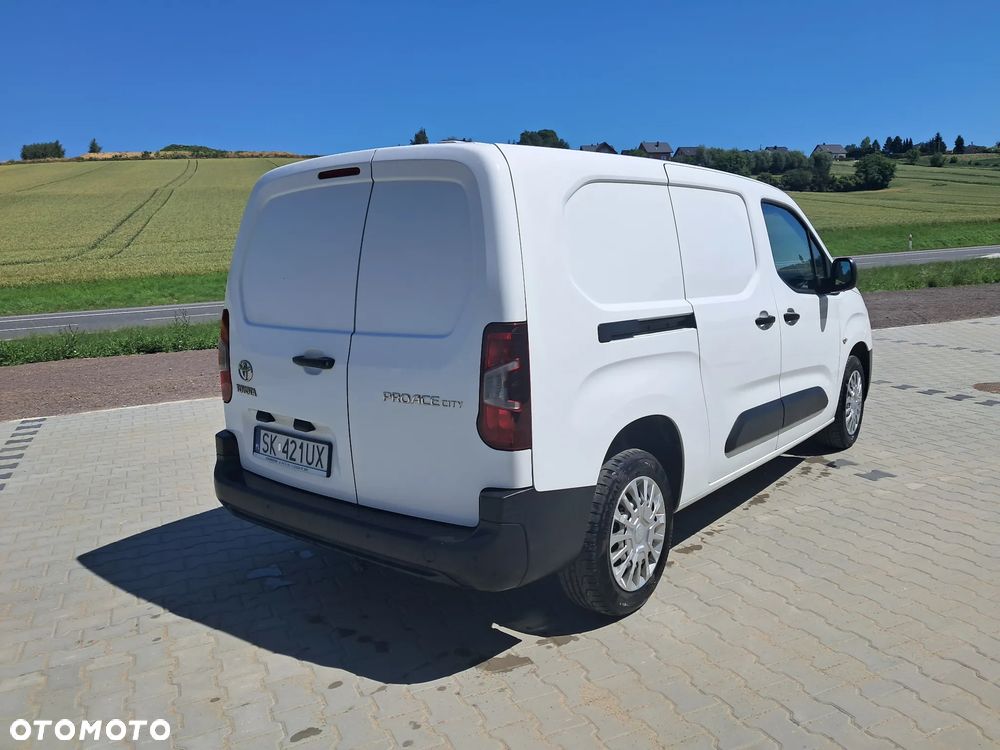 Toyota proace city - 8