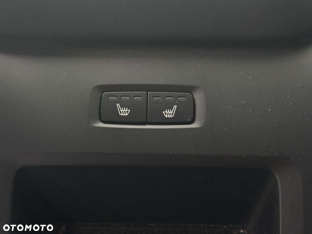 Volvo XC 60 - 32