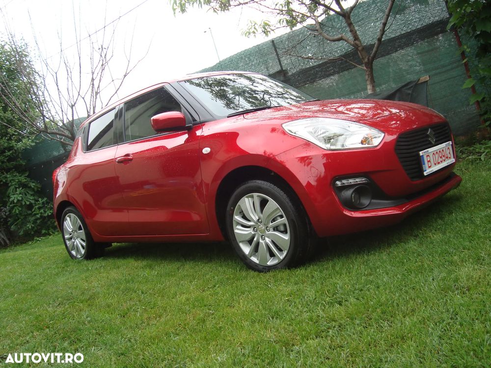 Suzuki Swift 1.2 Dualjet 12V MHEV Passion - 10