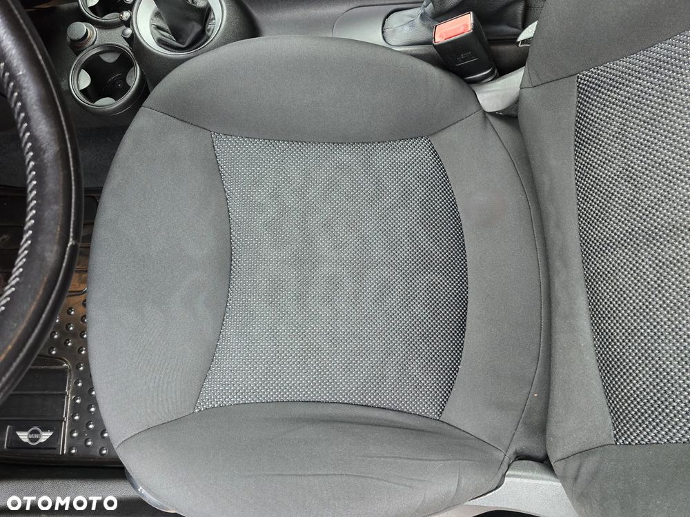 MINI Cooper Standard - 22
