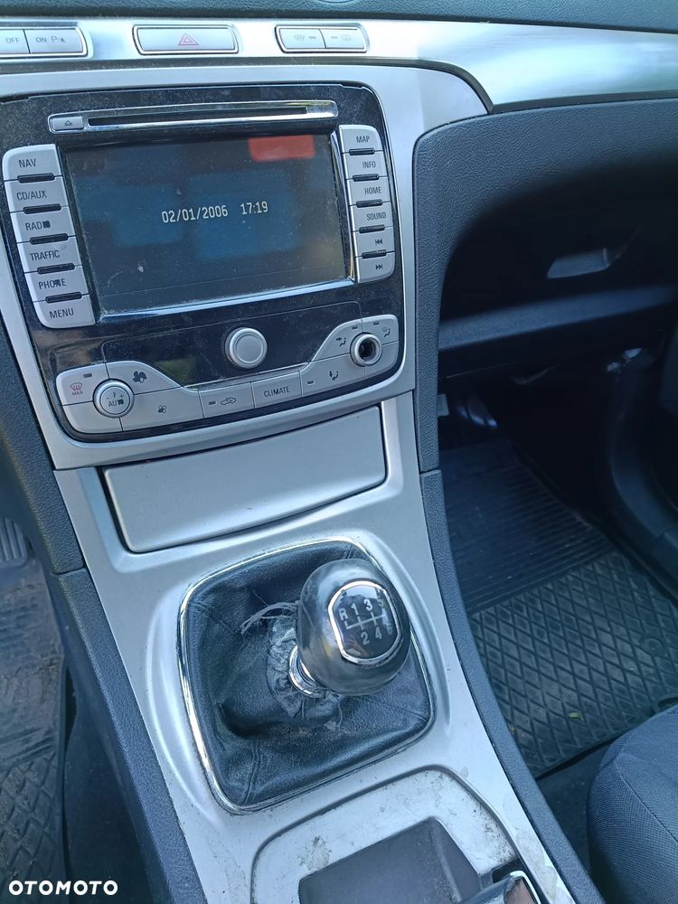 Ford S-Max - 5