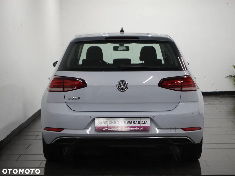 Volkswagen Golf 1.6 TDI SCR DSG Comfortline - 7