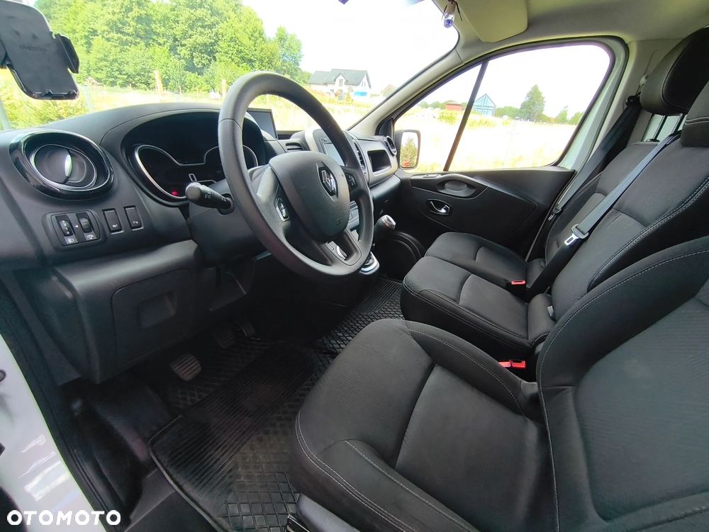 Renault Trafic - 10