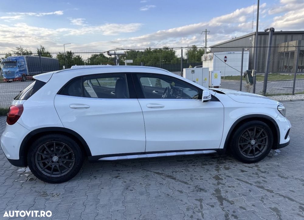 Mercedes-Benz GLA 200 CDI 4MATIC Aut. - 3