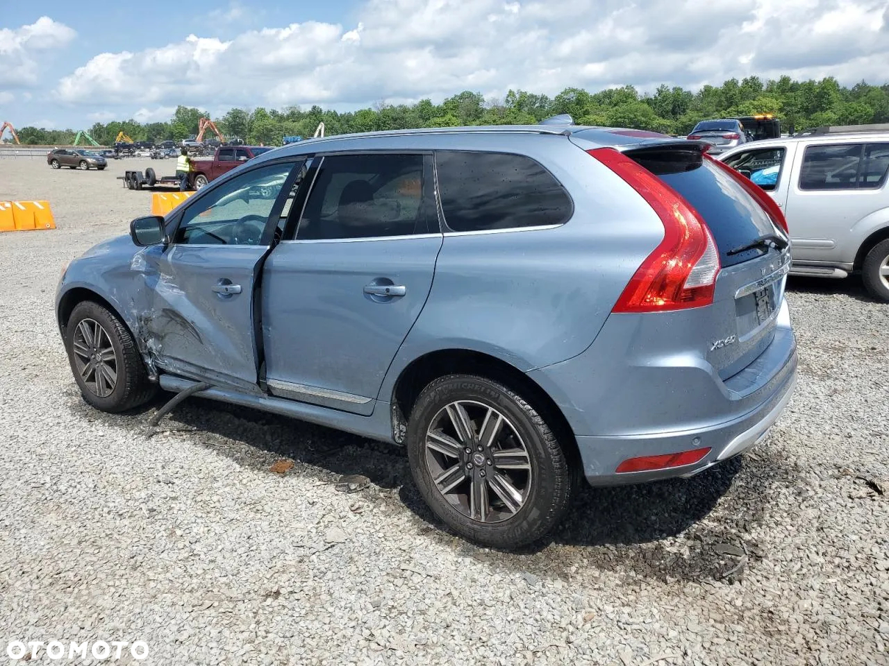 Volvo XC 60 - 4