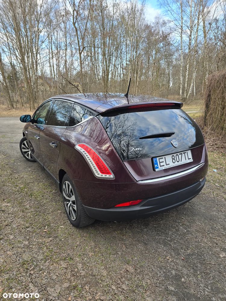 Lancia Delta 1.6 MJ Argento - 3