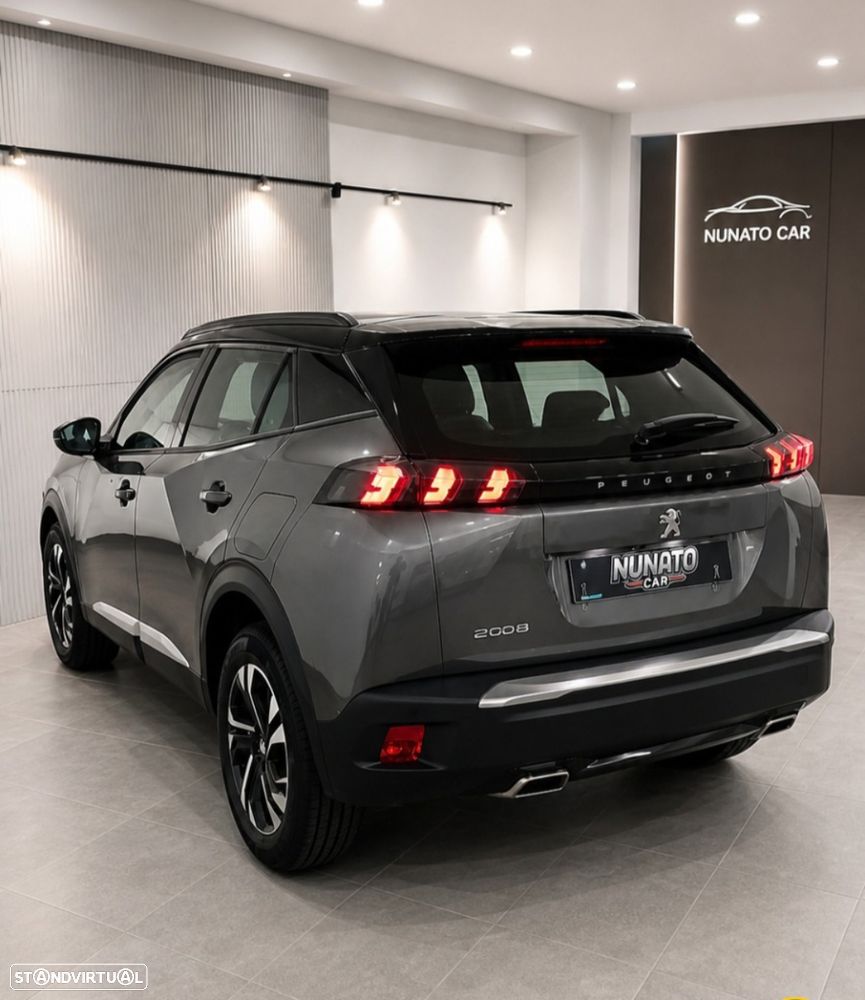 Peugeot 2008 1.2 PureTech Allure Pack - 6