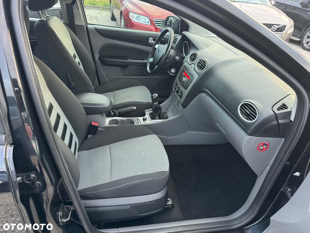 Ford Focus - 29