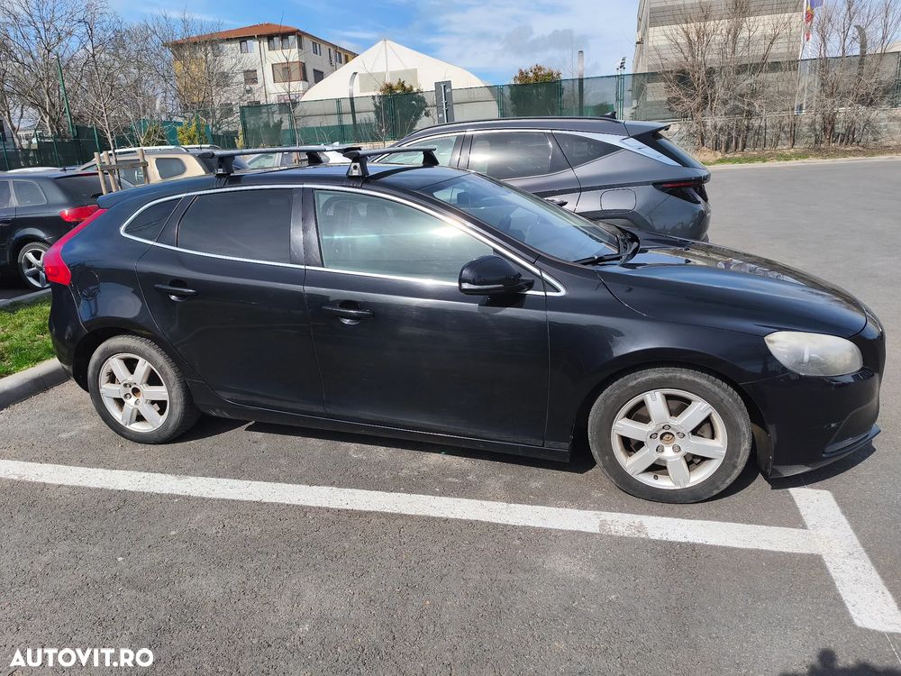 Volvo V40 D2 Powershift Momentum - 2