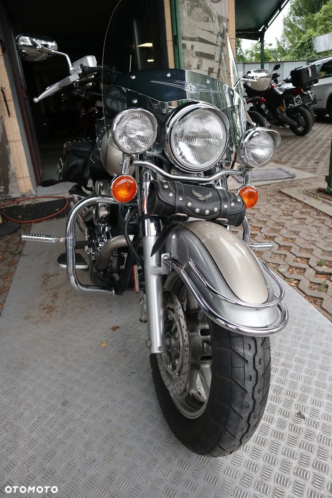 Yamaha XVS - 3