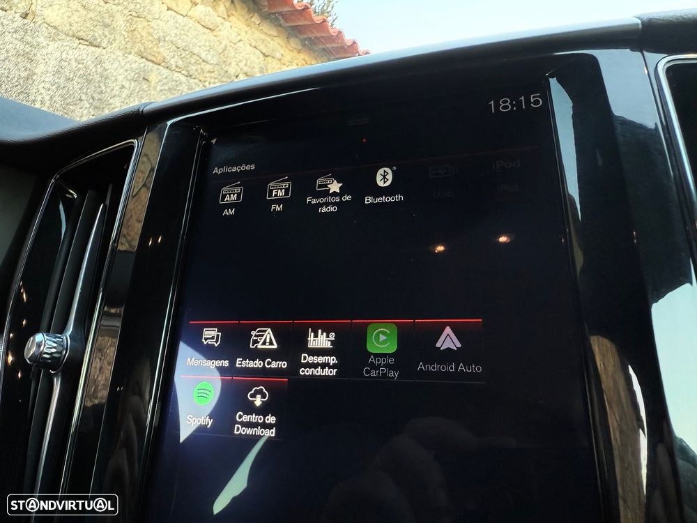 Volvo XC 60 2.0 D4 R-Design Geartronic - 33