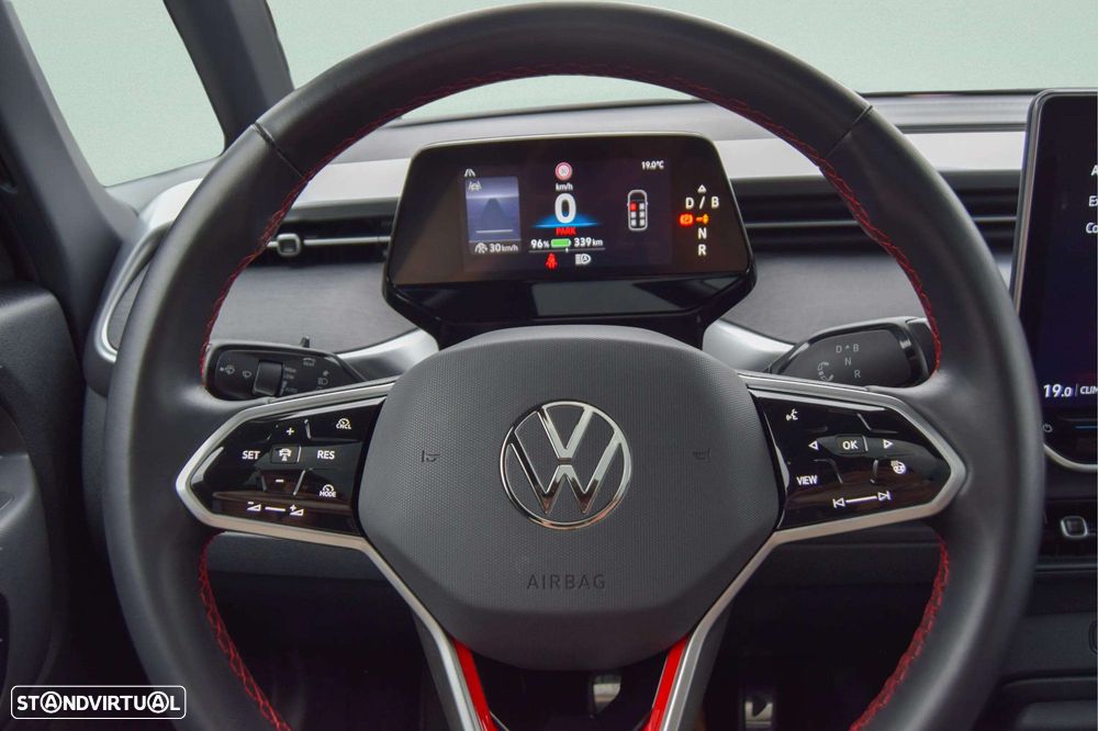 VW ID.Buzz 84 kWh GTX 4Motion - 32