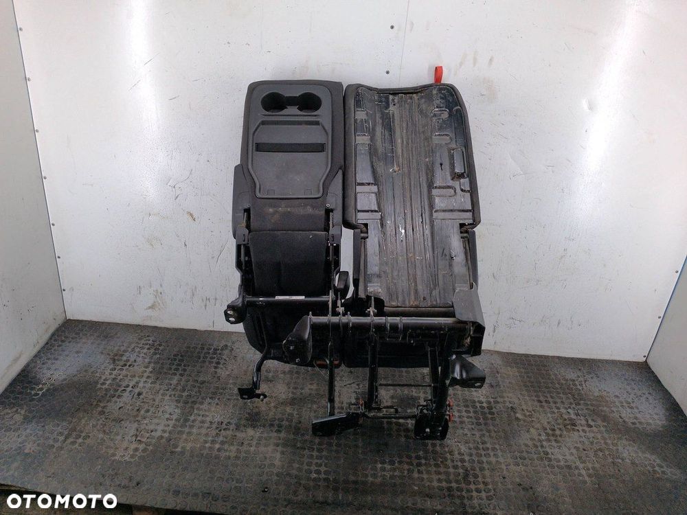 FOTEL PRAWY PASAŻERA FORD TRANSIT CONNECT II - 4