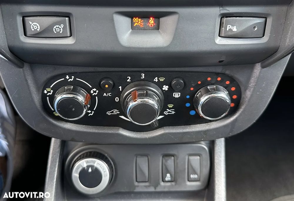 Dacia Duster 1.5 dCi 4x4 Prestige - 14
