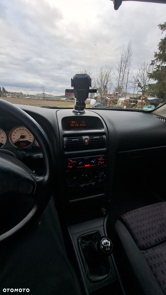 Opel Astra 1.6 - 34