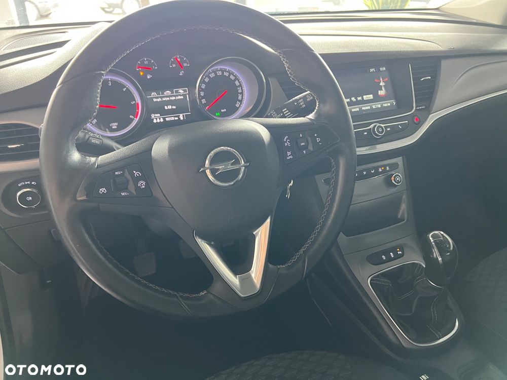 Opel Astra - 13