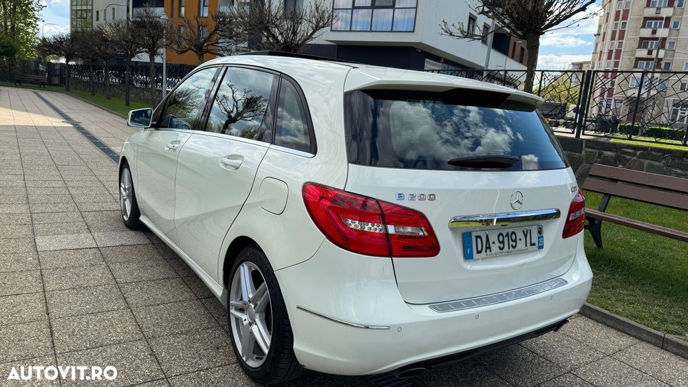 Mercedes-Benz B 200 - 3