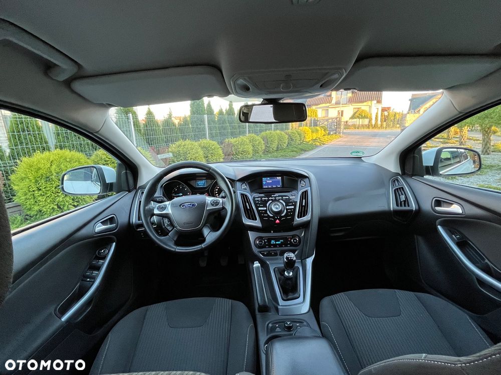 Ford Focus - 11
