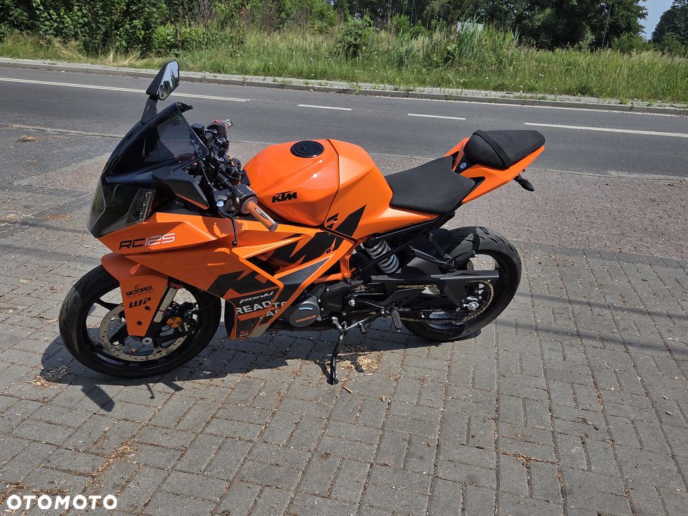 KTM RC 125 - 31