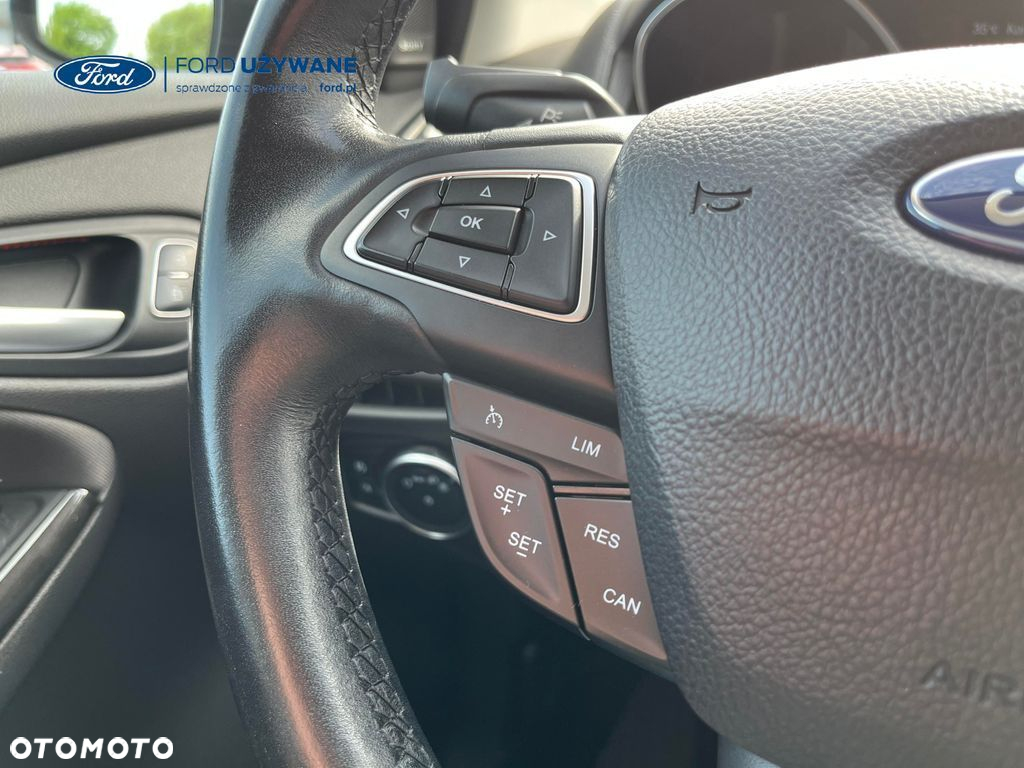 Ford Focus 1.5 EcoBoost Start-Stopp-System TITANIUM - 16
