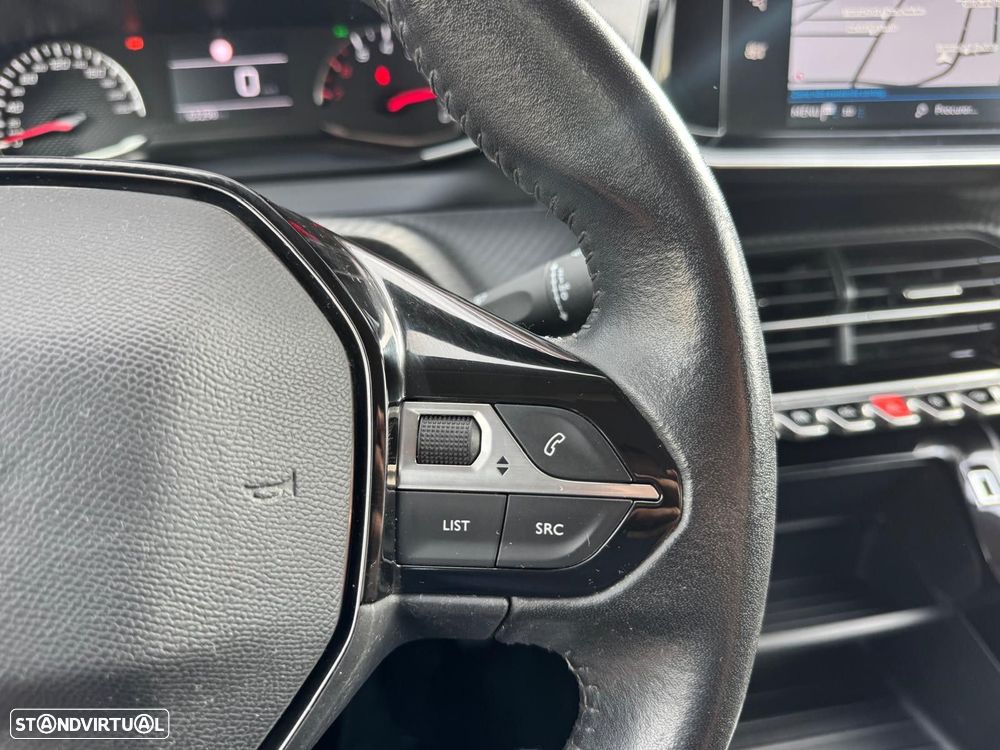 Peugeot 208 1.2 PureTech Active Pack - 30