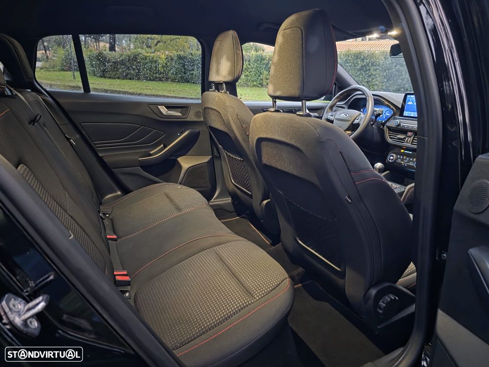 Ford Focus SW 1.0 EcoBoost Hybrid ST-LINE - 15