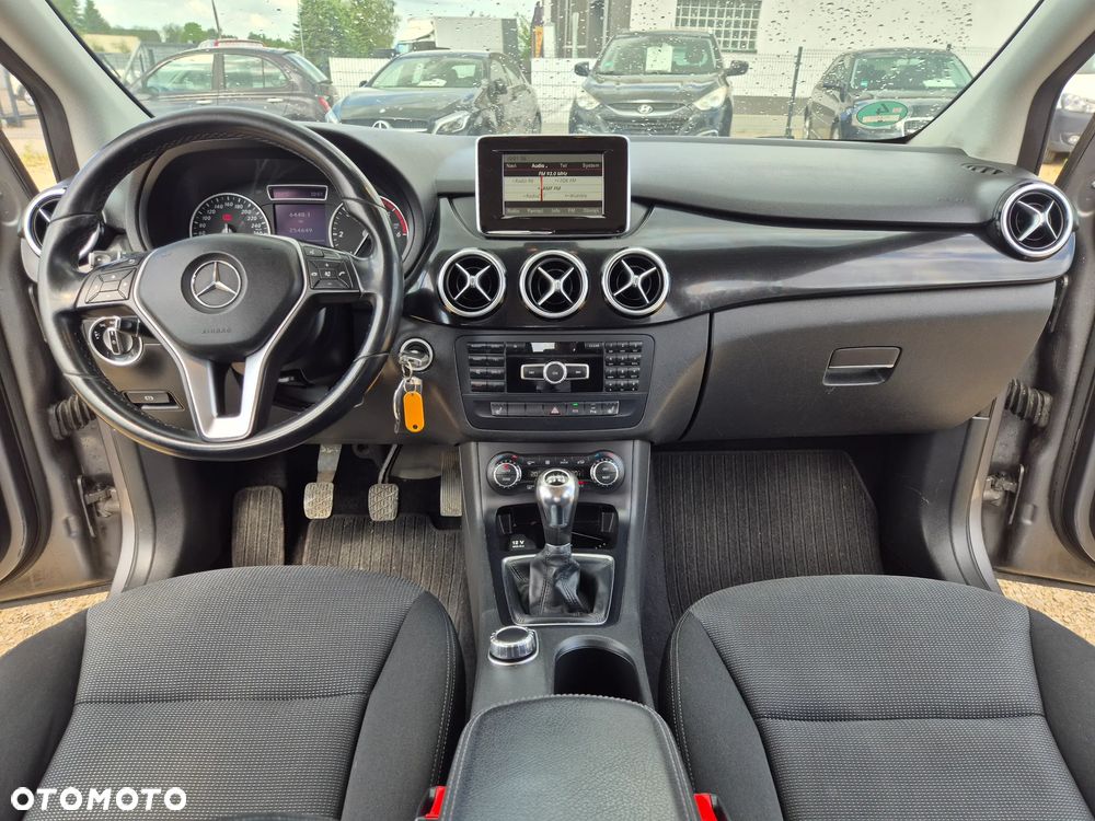Mercedes-Benz Klasa B 180 CDI (BlueEFFICIENCY) - 9