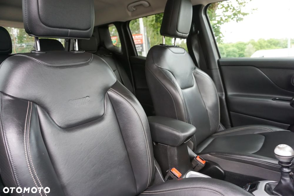 Jeep Renegade 1.4 MultiAir Limited - 19