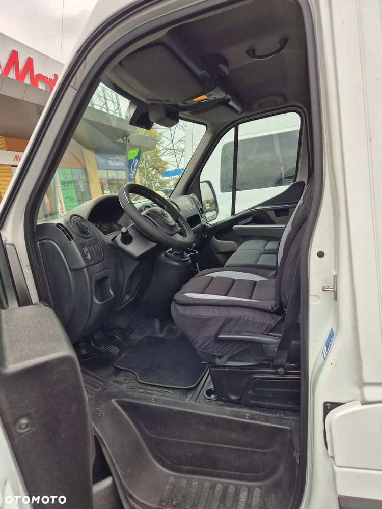 Nissan NV400 - 39